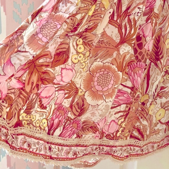 🌺🎉HP🎉🌺 NWT Spell & The Gypsy Jungle One Shoulder Dress - Picture 13 of 16